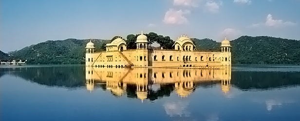 Located in the middle of Jaipur’s Man Sagar Lake, Jal Mahal is an architectural marvel of Rajasthan. In 1596, the area was hit by severe famine and the ruler of...