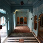 Inside_view_of_City_Palace,_Udaipur