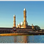 Taj_ul_masjid