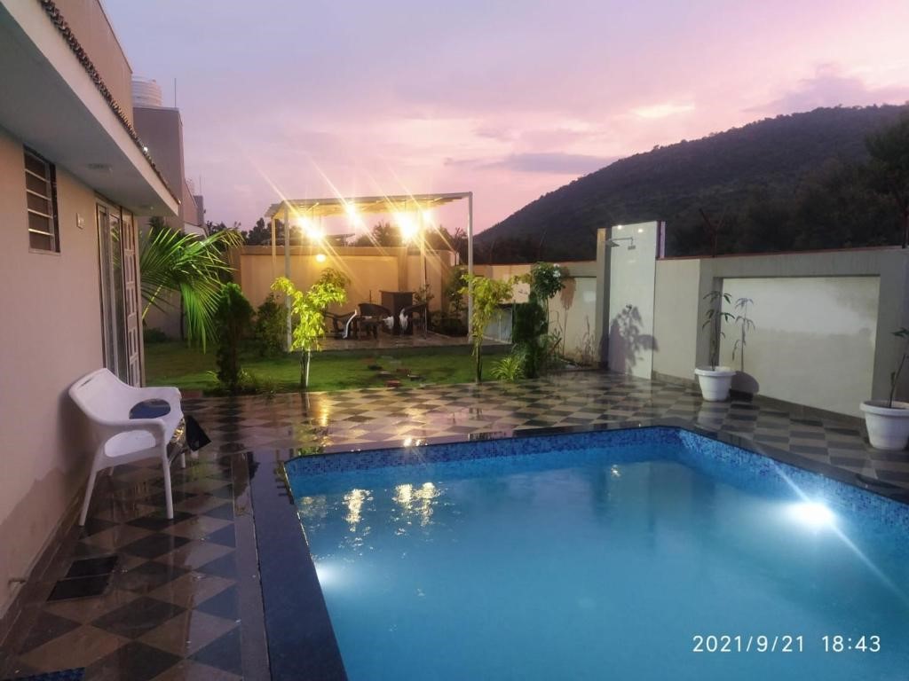 Best pool villas in rajasthan